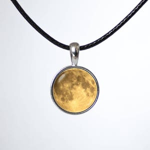 Full moon choker Choker pendant Lunar choker Moon choker Leather choker Choker necklace Black choker Black cord Wife gift Yellow moon gift