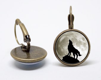 Black wolf Lunar jewelry Wolf earrings Moon earrings Women earrings Full moon jewelry Girls earrings Wolf jewellery Wife gift Wildlife Gray