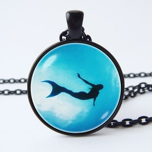 Little mermaid necklace Mermaid pendant Mermaid jewelry Fantasy jewelry Mermaid gifts Ocean necklace Girls jewellery Beach jewelry Seawater