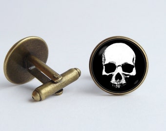 Cufflinks skull Christmas gift Boyfriend gift Skull cuff links Skull jewelry Men jewelry Husband gift Men cufflinks Day of the Dead Skulls