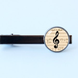 Treble clef tie clip Note tie clip Music gift Music jewelry Music tie clip Gift for musician Music lover gift Musical tie bar Singer gift