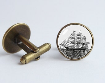 Vintage ship cufflinks Nautical jewelry Pirate ship cufflinks Boat cuff links Sea jewelry Schooner cufflinks Old ship Vintage sailing ship