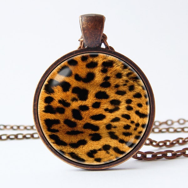 Leopard necklace Leopard print Leopard pendant Leopard jewelry Animal art Animal necklace Animal pendant Leopard skin Safari Wildlife Africa