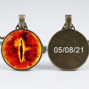 Custom necklace Engraved pendant Eye of Sauron Customized necklace Fantasy jewellery Engraved necklace Evil eye necklace Sauron jewelry