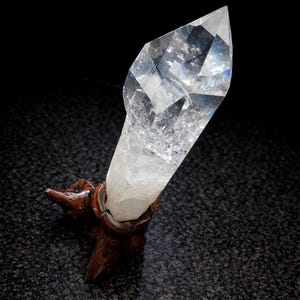 Isis Quartz Crystal - Etsy