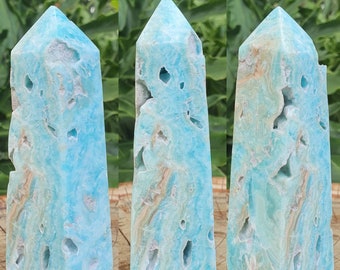 High quality Blue Aragonite Tower, 385 grams Gorgeous Blue Aragonite tower from Pakistan