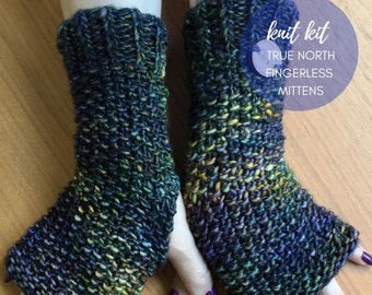 DIY knitting kit / Beginner knitting kit / fingerless mittens / fingerless mittens knitting kit