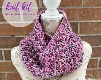 Knitting kit, beginner, infinity scarf knitting kit, cowl knitting kit, DIY knitting kit, Merino wool, Malabrigo, women's infinity scarf