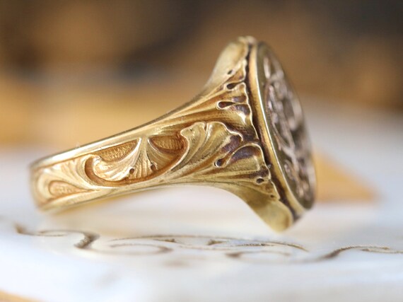 Art Nouveau 18K gold Signet Ring " Ginkgo " - image 3