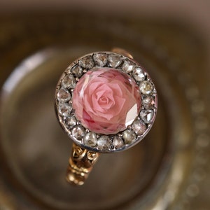 Georgian Diamond Poison Ring With a Portrait Diamond Lid