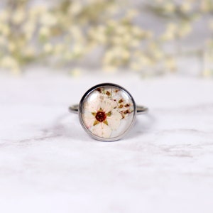 Real Flowers Round Resin Adjustable Ring