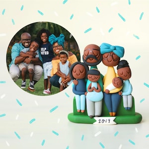 Custom Family Portrait - Clay figures - Personalized Art