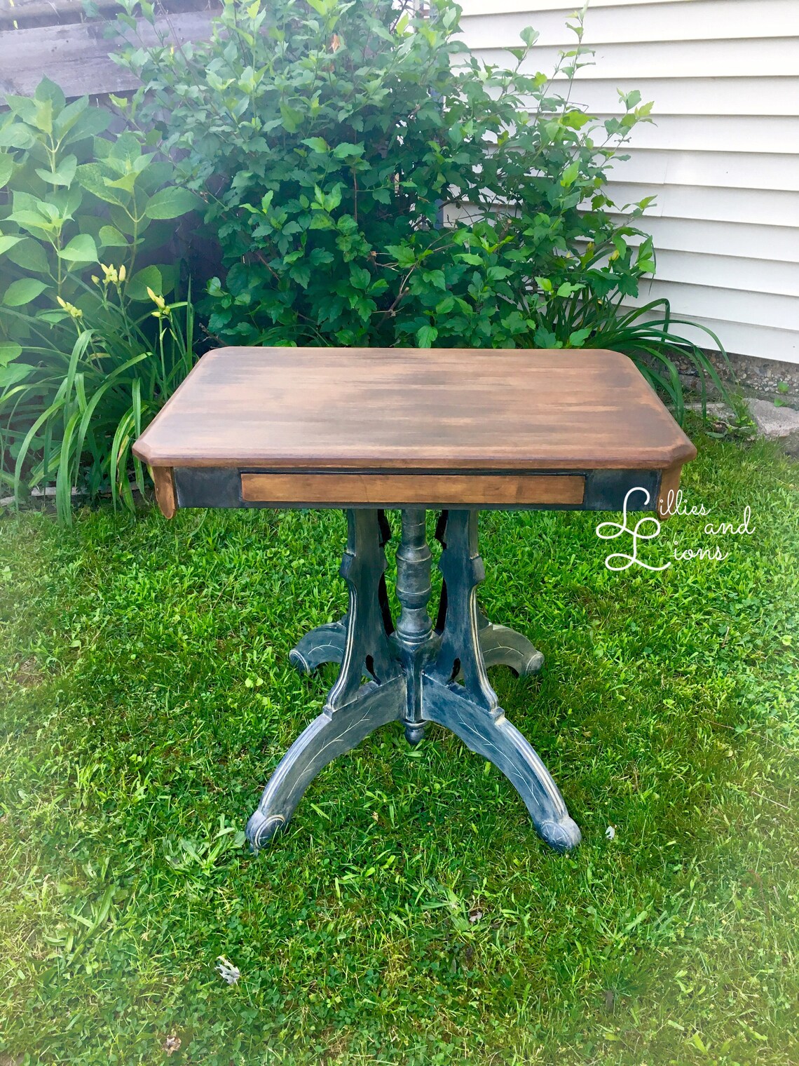 Sold Black farmhouse end table french country shabby chic Etsy