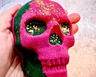 Extra large Skull bath bomb vegan friendly cruelty free biodegradable glitter and packaging