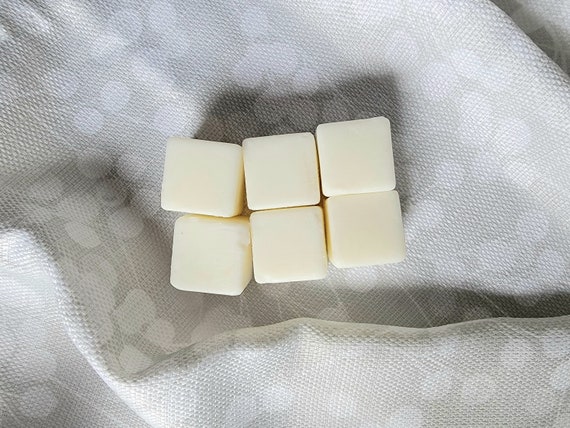 Coconut Soy Wax Melts and Crumble