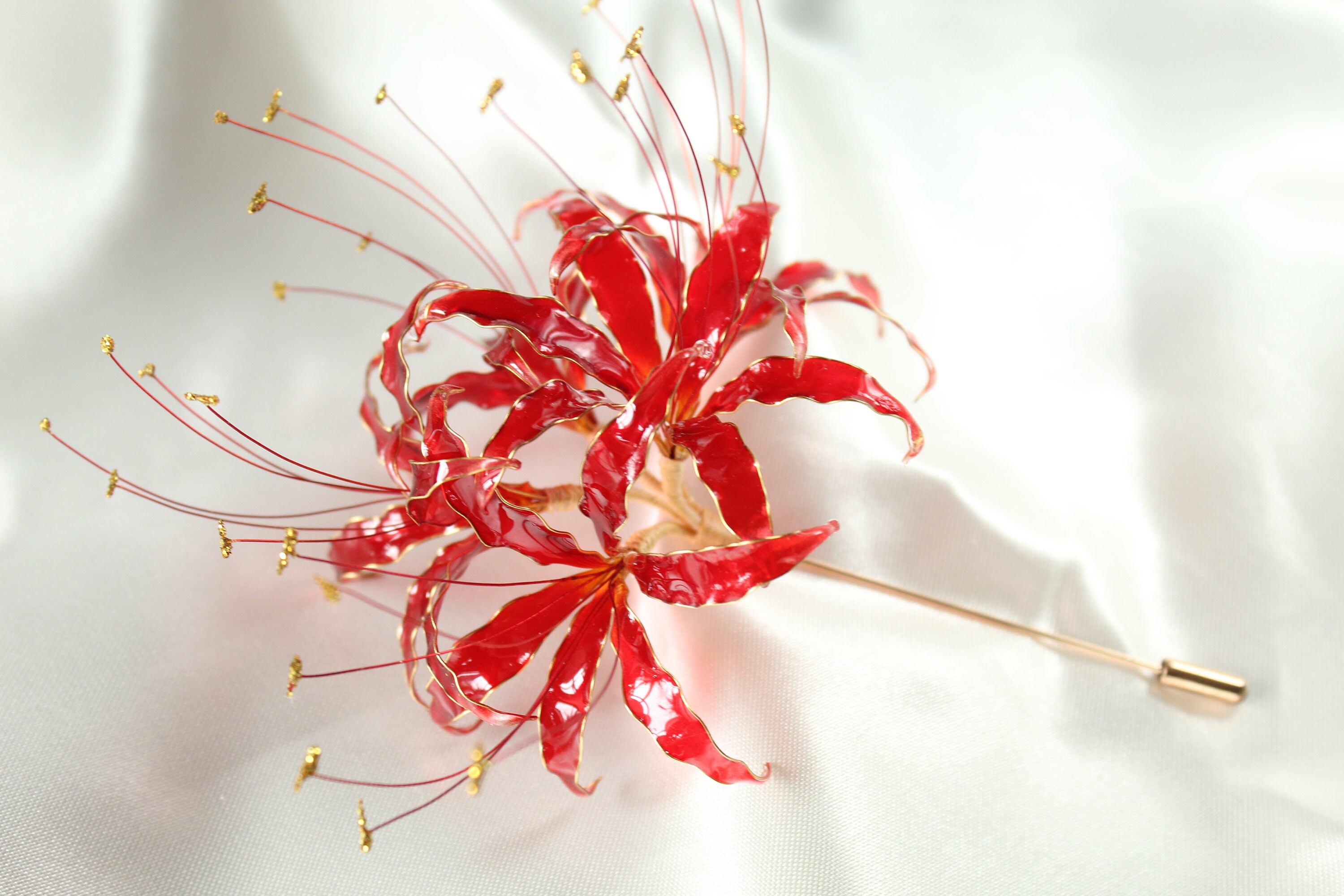 Red Higanbana Brooch Gold Lycoris Radiata Pin Flower Accessories Gift Transparent Japanese Spider Lily From Wire Red Higanbana Brooch Gold Lycoris Radiata Pin Flower Accessories Gift Transparent Japanese Spider Lily From Wire