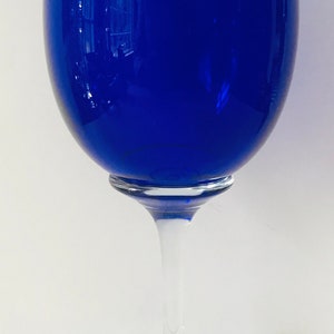 John Gilmor &#39;85 New York Studio Art Glass Cobalt Wine Goblet - Signed