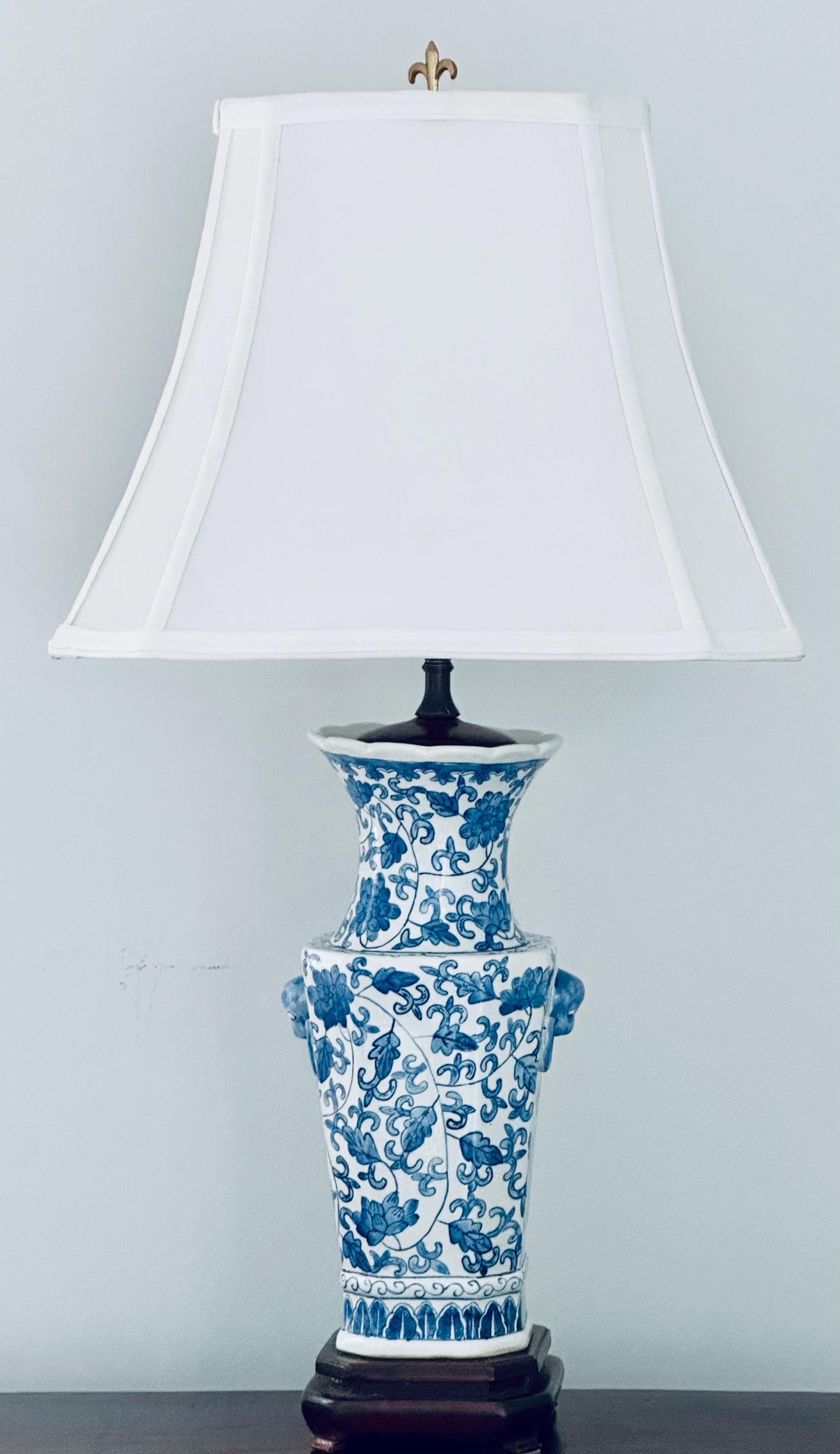 Vintage Chinese Blue & White Chinoiserie Porcelain Table Lamp  Wood Base and Silk Shade
