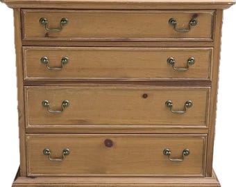 Amerikanische Chippendale Kommode