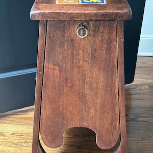 Antique Mission Oak Arts and Crafts Side Table with Catalina/Monterey Tile Top in the Style of Stickley