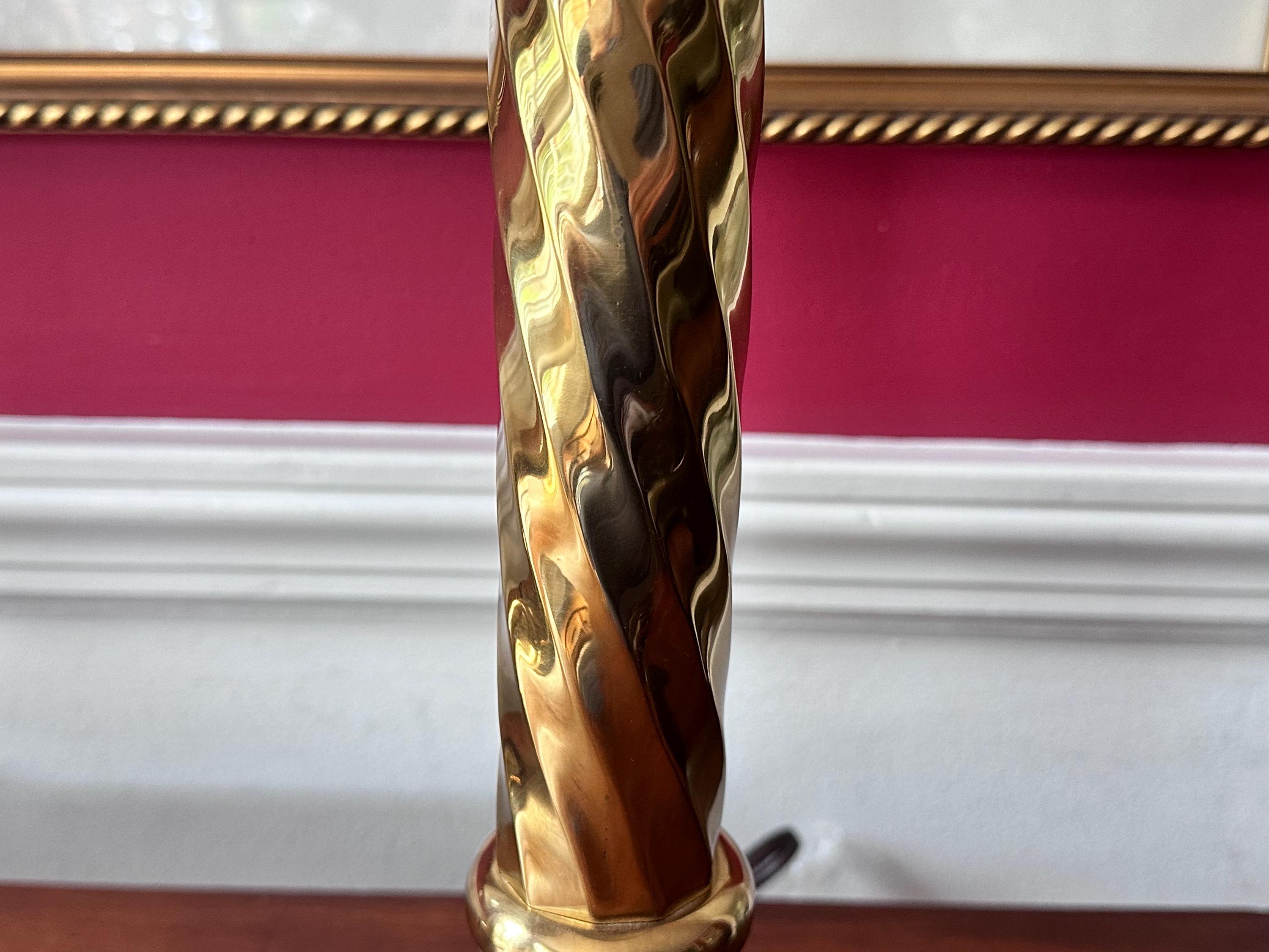 ケリーのランプ Vintage Brass Candlestick Lamps With Black Lampshades, a