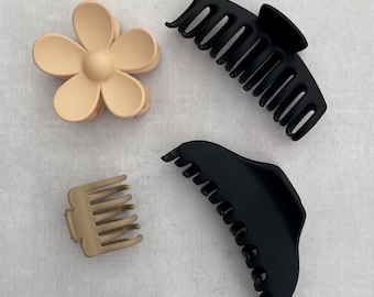 High Quality Matte Hollow Hair Claw Retro Flower Hair Clip Girl Hair Accessory Strong Large Black Hair Claw Clip