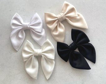 Small Ivory Hair Bow Handmade White Satin Bow For Girl Hair Accessory for Wedding Mini White Bow Minimal Hair Clip