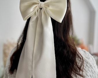 Ivory Bow Satin with Long Tail Big Ivory Single Bow with Barrette Bridal Ivory Satin Hair Bow for Hen Party Comb Slide Satin Hair Bow Ivory