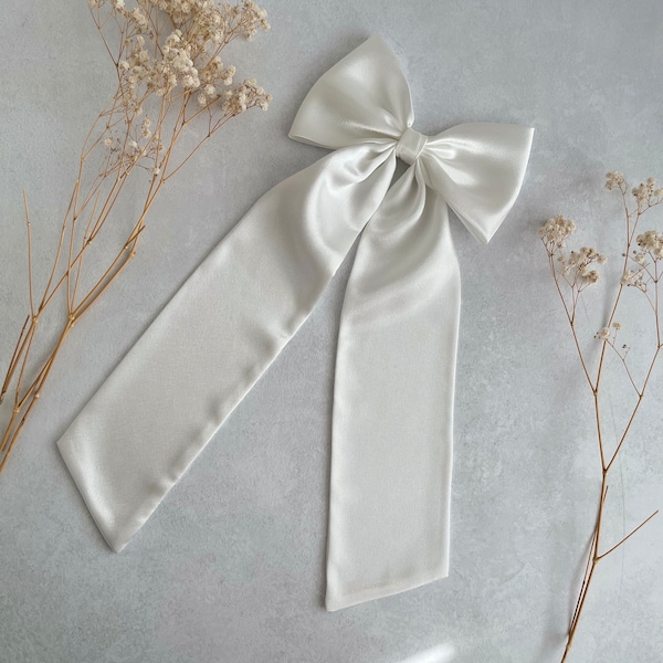 Noeud en satin blanc avec longue queue Grand noeud simple blanc avec barrette Noeud de cheveux de mariée en satin blanc pour peigne de mariage coulissant Noeud de cheveux en satin blanc