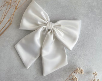 White Duchess Satin Large Hair Bow, Bridal Bow, Oversized Bow with Tail, Big Bow with Barrette, Gift for Girl, Bow for Wedding, Giant Bow