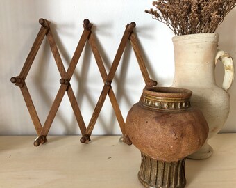 Vintage Accordion Rack • Dark Wood Color