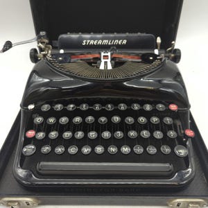 Remington Typewriter With Case - Etsy
