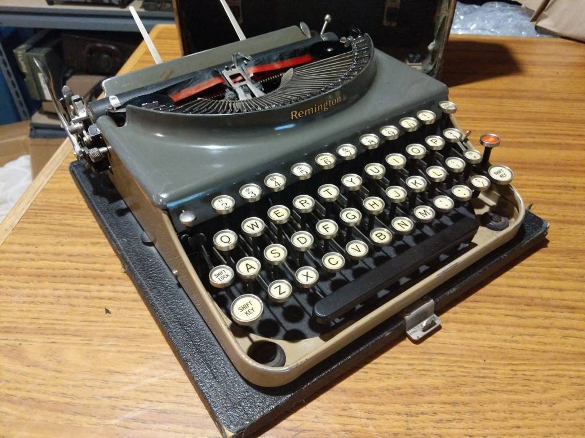 1930 Olive Green Remington Portable 3 Typewriter With Case Etsy