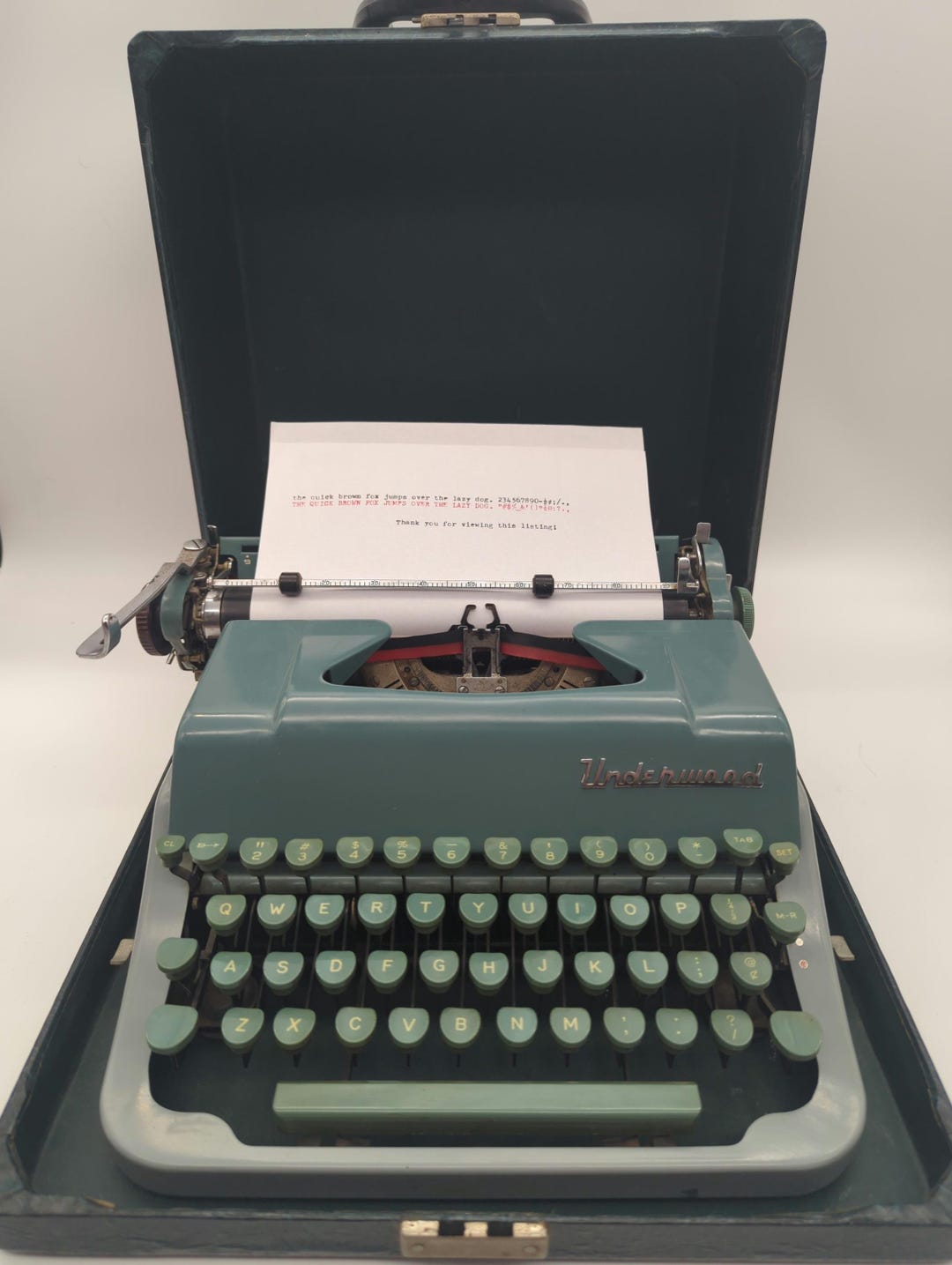 Underwood Universal 1935 - myTypewriter.com