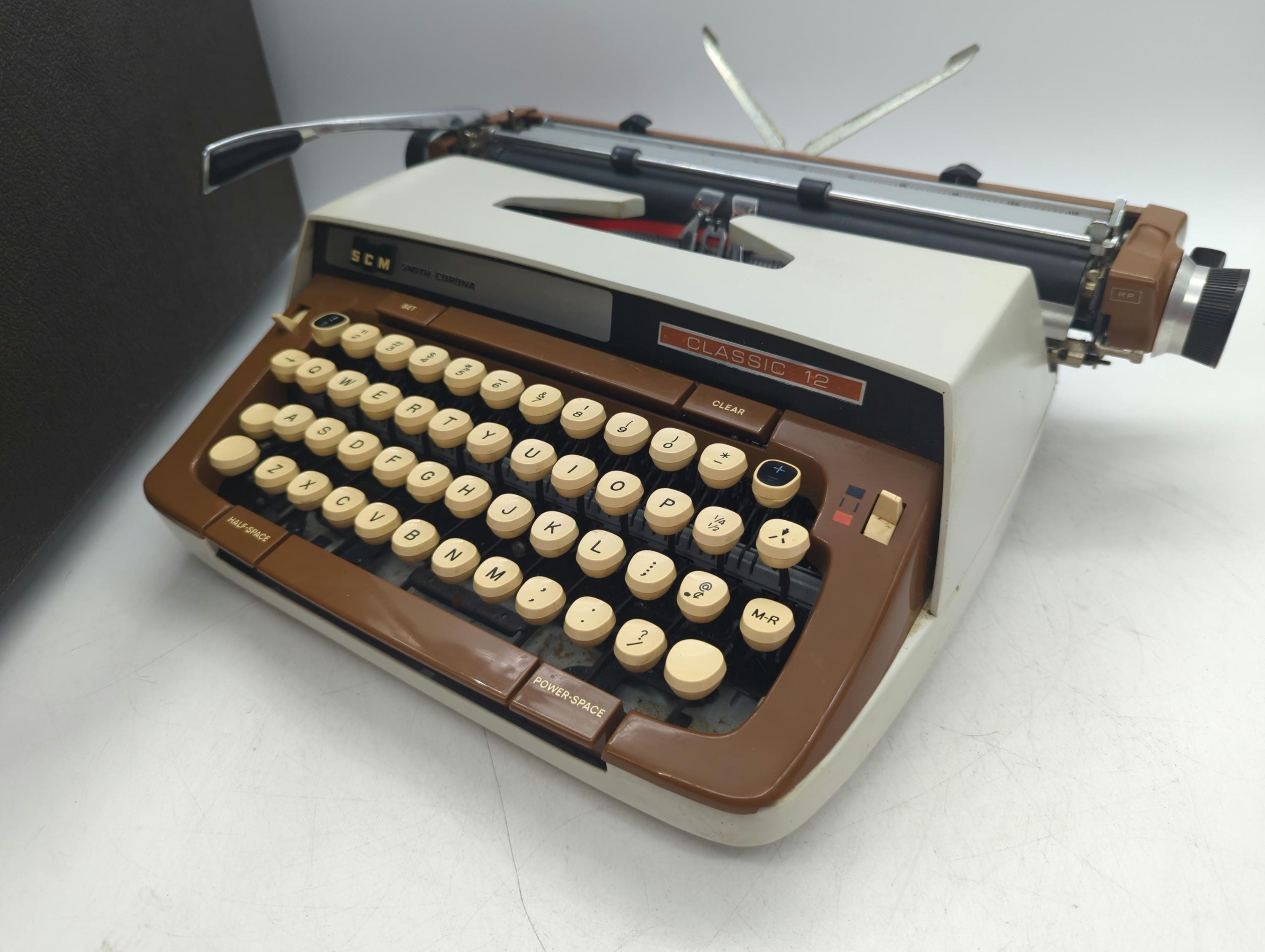 1978 Brown Smith Corona Classic 12 Manual Portable