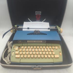 Vintage Typewriter 1960s - Etsy
