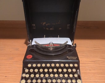 1922 Black Remington Portable #1 manual typewriter with case