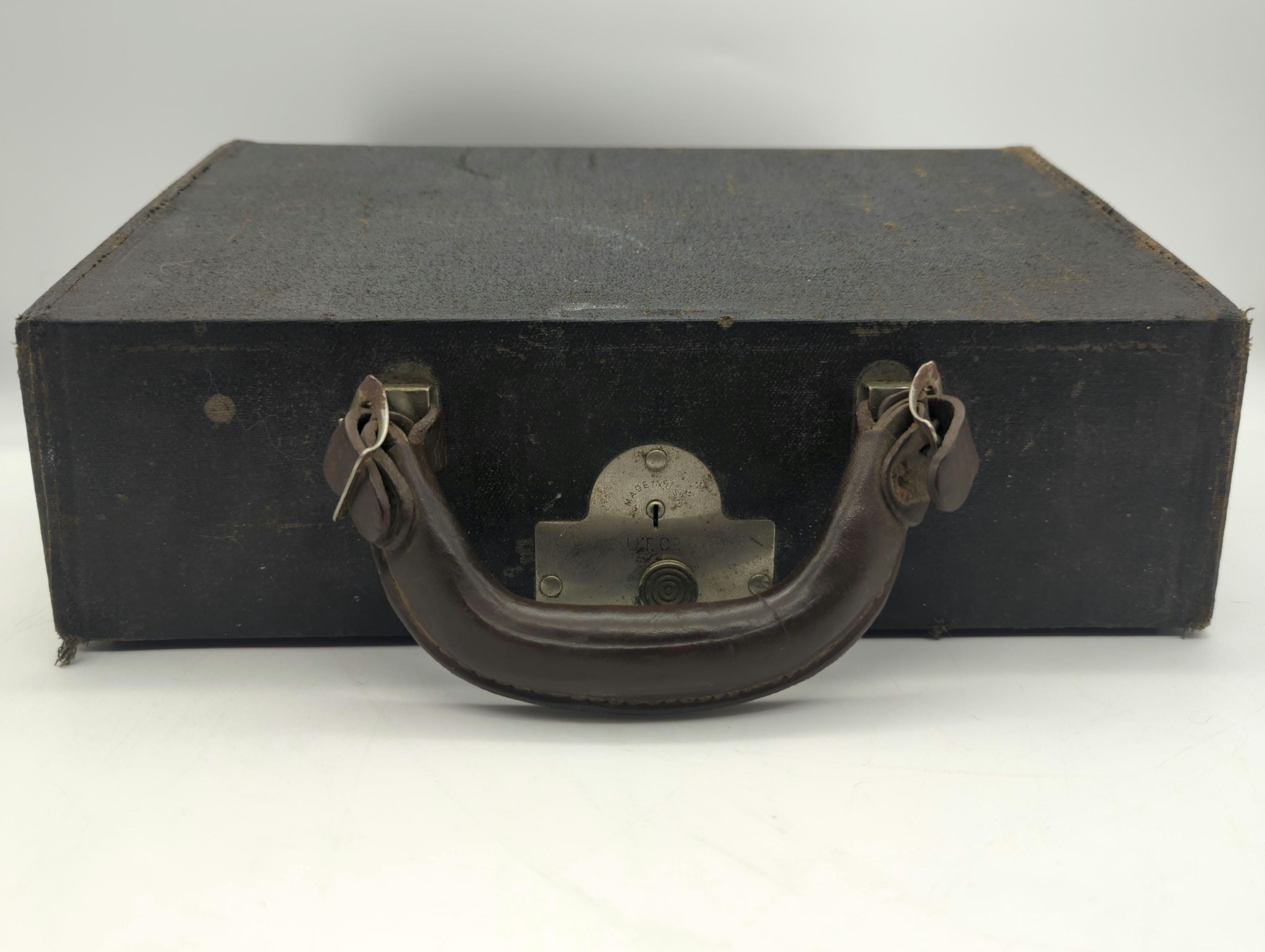 1930 Black and Gold Underwood Portable 4 Bank Portable