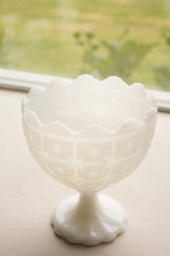 Starburst Milk Glass Pedestal Bowl - Milk Glass Pedestal Bowl Starburst Milk Glass Pedestal Bowl - Milk Glass Pedestal Bowl