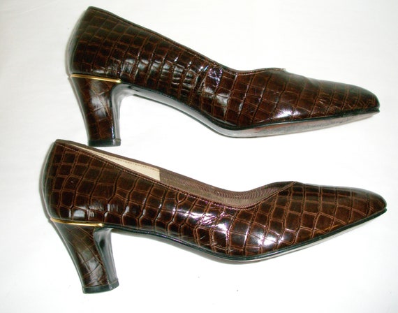 Vintage 80's/90's Alligator Women's Pumps Shoes - image 1
