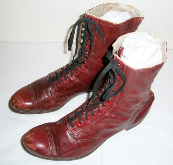 Red Antique Victorian Men's Shoes
