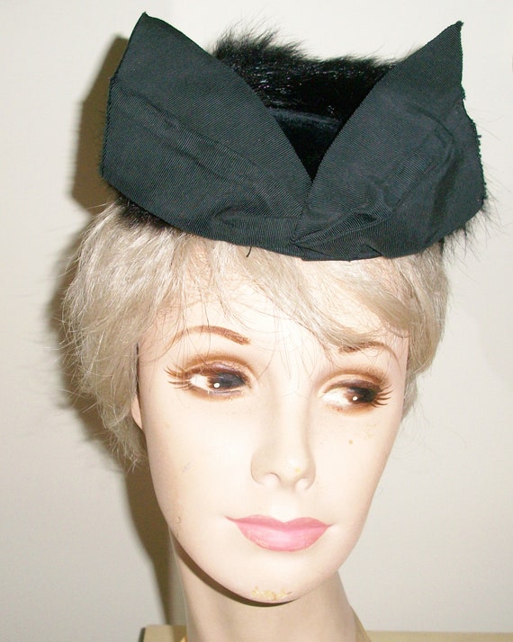 Vintage 1940's Black Fur Tilt Hat