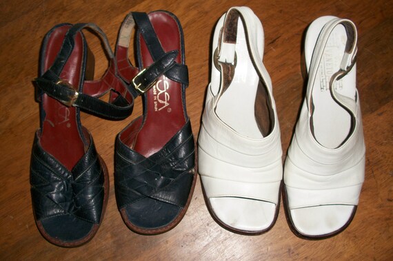 Vintage 2 Pairs of Sandals - image 2