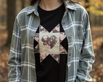Camiseta de estrella con patchwork hecha a mano - Talla M para mujer