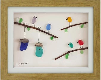 色鮮やかな鳥たち - シーグラスと流木を使った絵画 - 手作りの額装