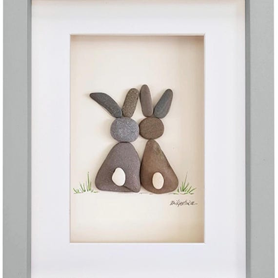 小石アートのウサギの絵 - 額入り手作りのウサギ - 壁飾り - Etsy 日本