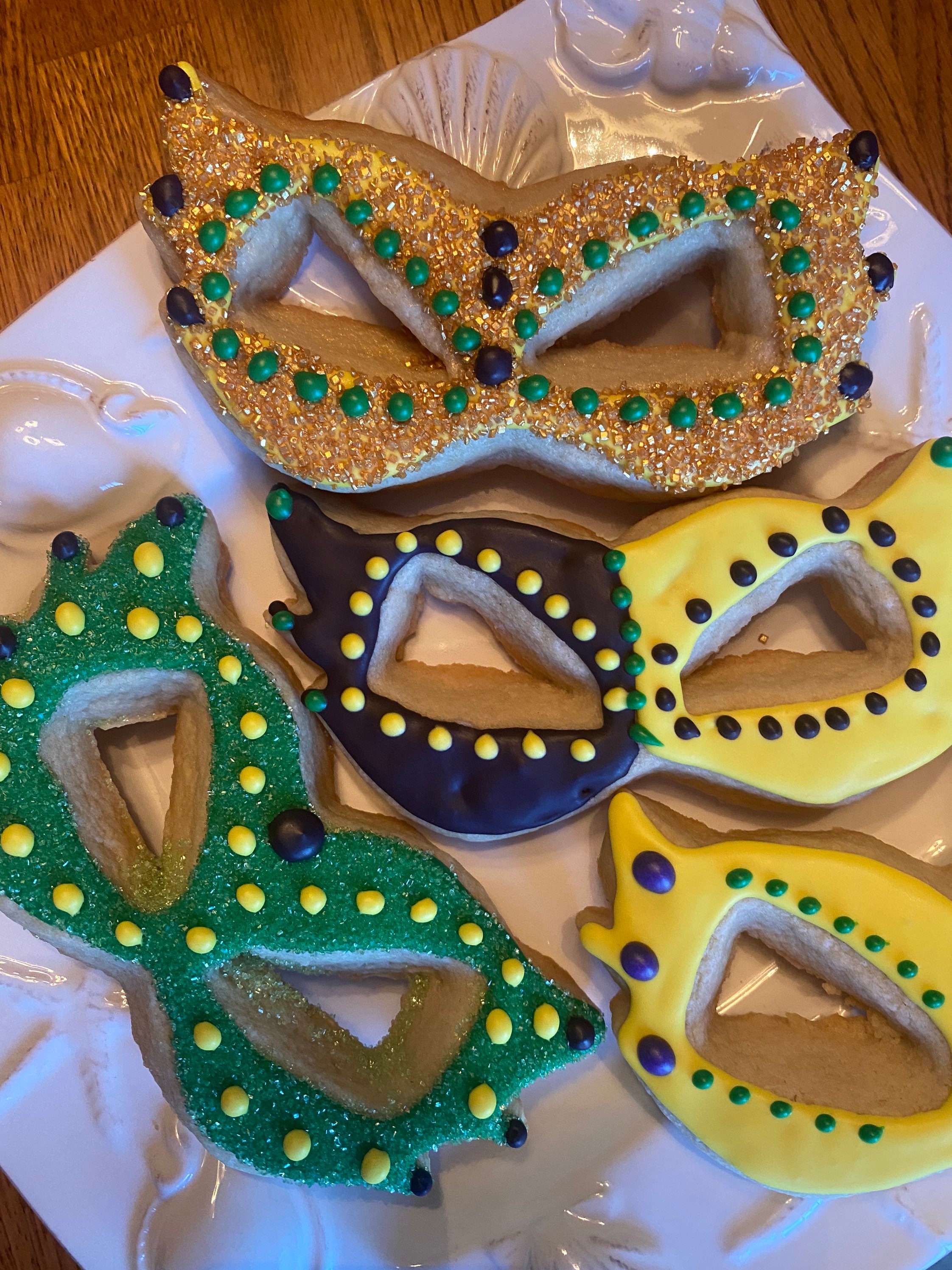 Mardi Gras Masks — Cookies!  Mardi gras, Mardi gras mask, Mardi