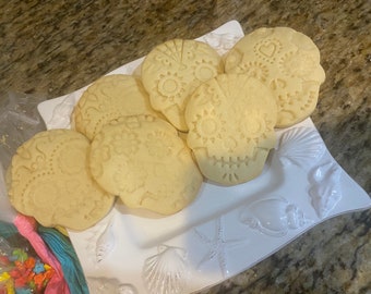 Day of the Dead or Dia de los Muertos cookie kits