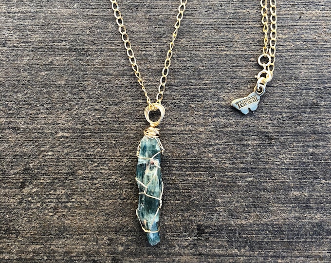 Wire-wrapped Green Kyanite Necklace