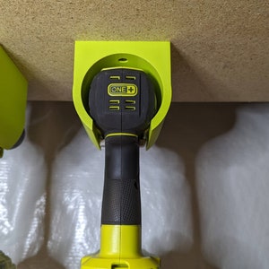 Ryobi tool under shelf mount